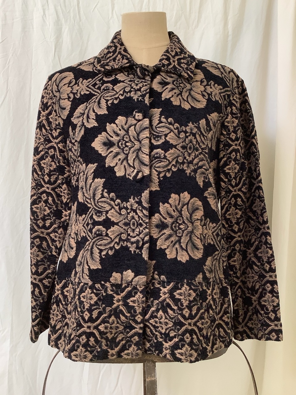 Coldwater Creek Top Jacket-Black Chenille with Gold Brocade Jacquard Pattern-8P